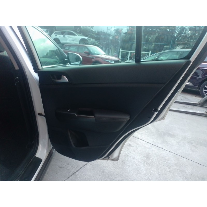 Recambio de elevalunas trasero derecho para kia sportage iv (ql, qle) 1.6 gdi referencia OEM IAM   
