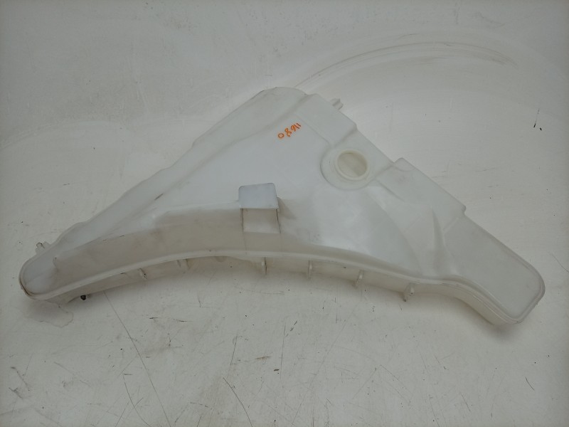 Recambio de deposito limpia para audi q7 4mg referencia OEM IAM  4M0955452 