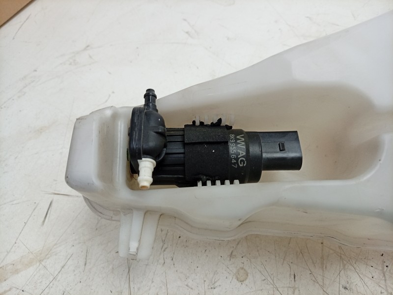 Recambio de deposito limpia para audi q7 4mg referencia OEM IAM  4M0955452 