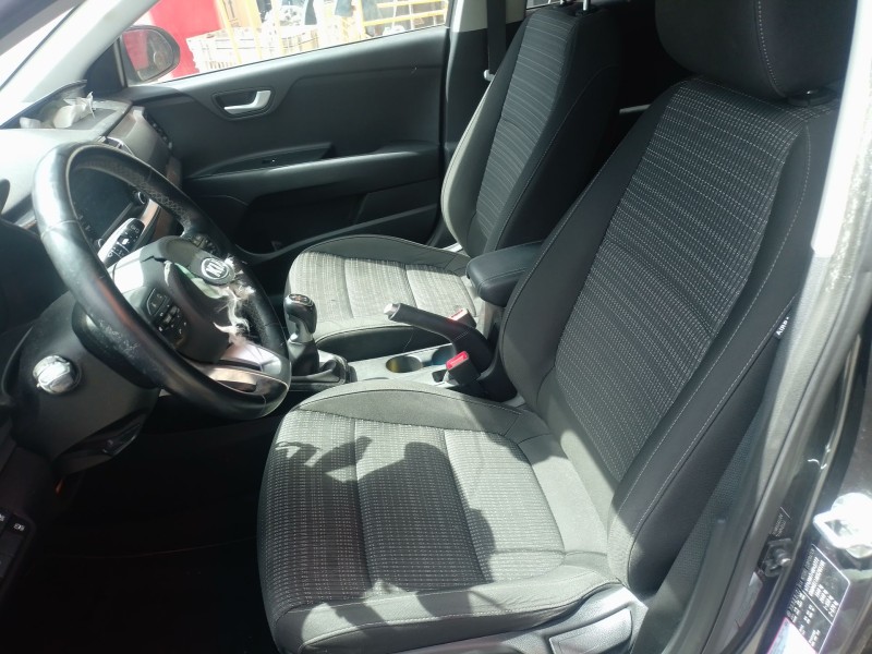 kia stonic (yb) del año 2019