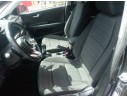 KIA STONIC (YB)