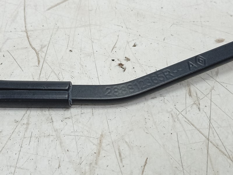 Recambio de brazo limpia delantero izquierdo para renault captur i (j5_, h5_) 0.9 tce 90 referencia OEM IAM  288812365R 