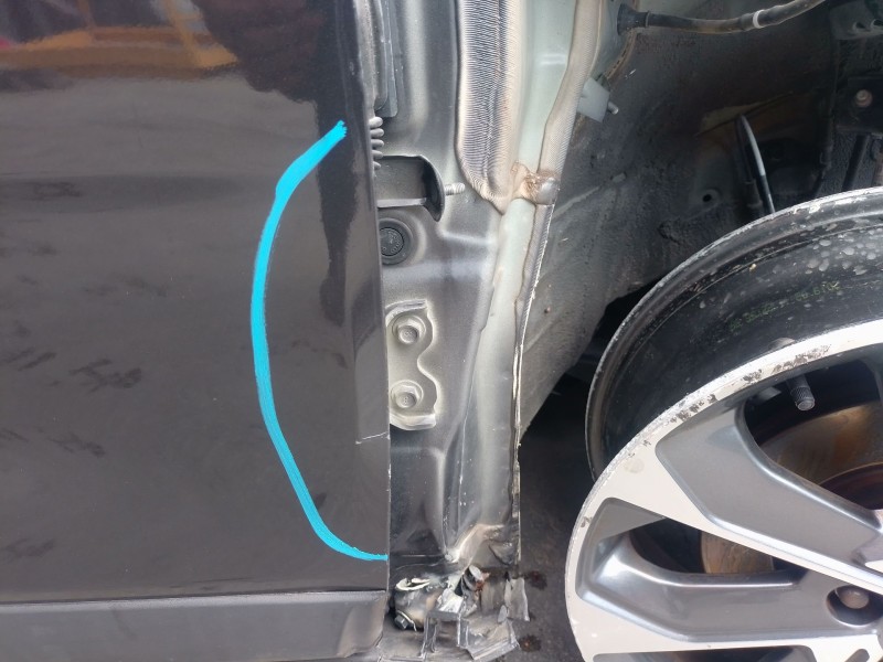 Recambio de puerta delantera derecha para kia stonic (yb) 1.0 t-gdi referencia OEM IAM   