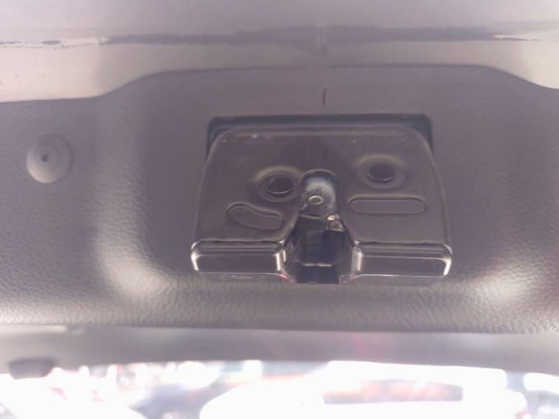Recambio de cerradura maletero / porton para kia stonic (yb) 1.0 t-gdi referencia OEM IAM   