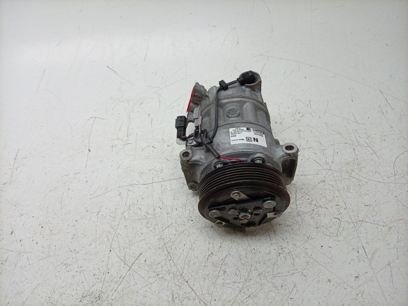 Recambio de compresor aire acondicionado para renault arkana i (lcm_, ldn_) 1.3 tce 140 (ldn0) referencia OEM IAM 926006UB1A 926