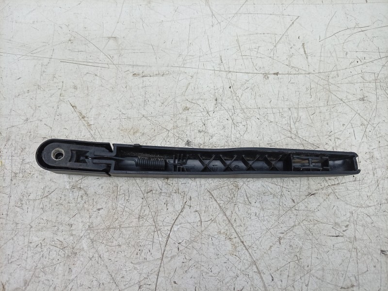 Recambio de brazo limpia trasero para ford kuga iii referencia OEM IAM  LV4B17C403AA 