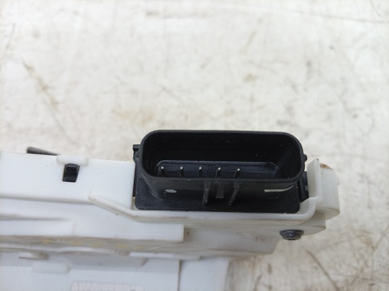 Recambio de cerradura puerta delantera izquierda para mg zs suv (azs1) 1.0 t-gdi referencia OEM IAM  10845780 