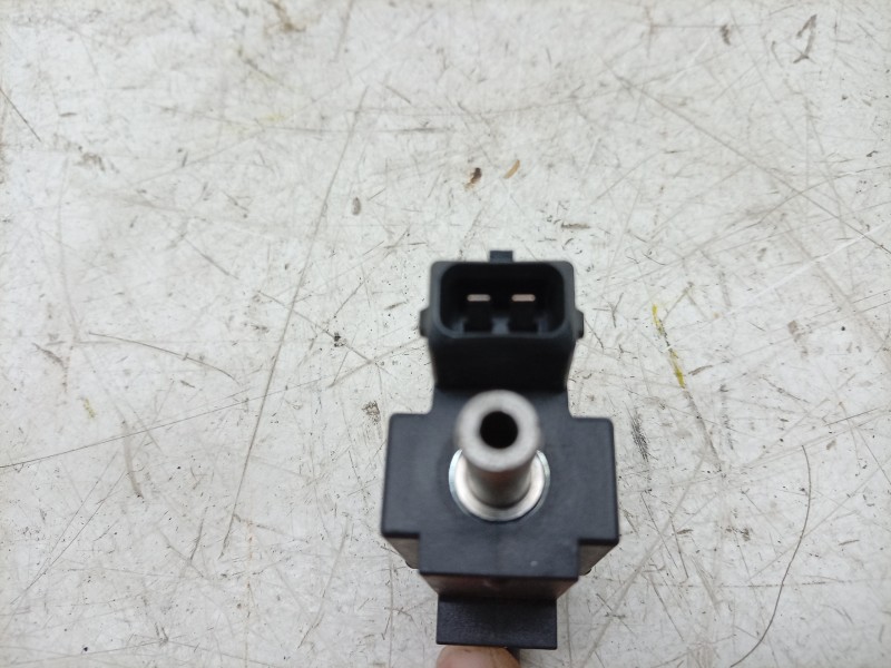 Recambio de valvula aire adicional para renault captur i (j5_, h5_) 0.9 tce 90 referencia OEM IAM  8200603558 CPF530047FI