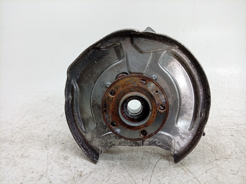 Recambio de mangueta trasera derecha para volvo v60 ii cross country (227) d4 awd referencia OEM IAM  31658163 