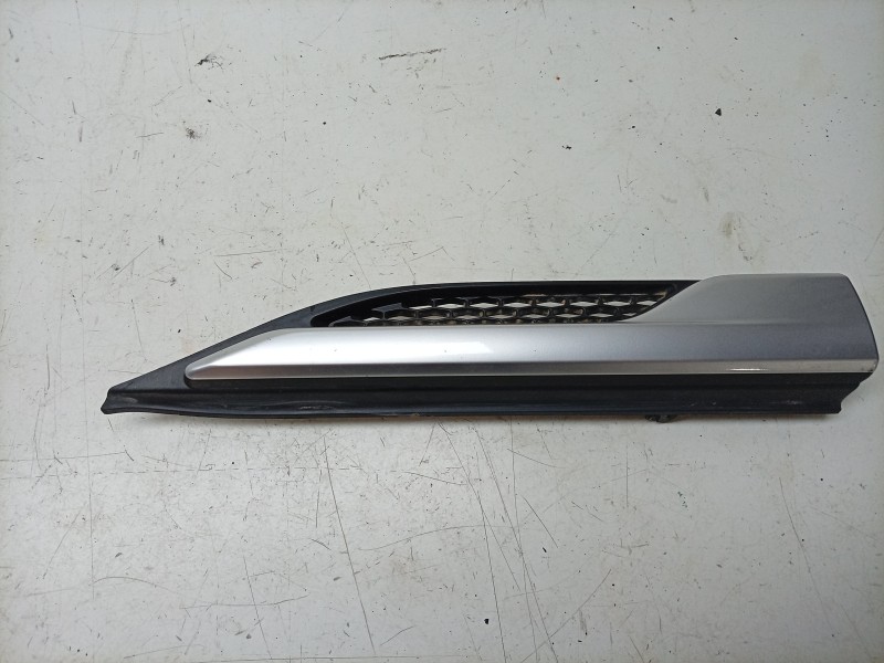 Recambio de rejilla delantera para land rover range rover evoque (l538) 2.0 4x4 referencia OEM IAM  BJ32280B10ABW 