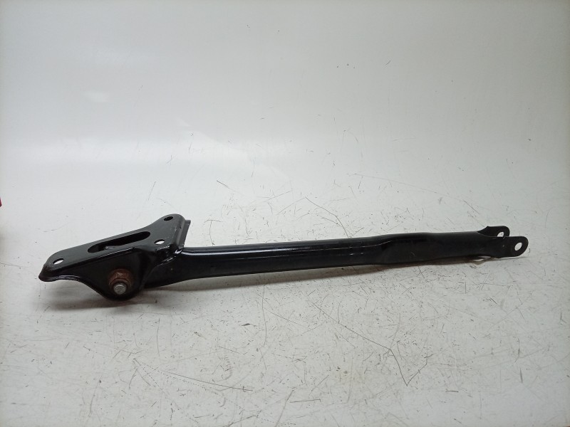 Recambio de tirante trasero izquierdo para land rover range rover evoque (l538) 2.0 4x4 referencia OEM IAM  5B745AL2L7A 
