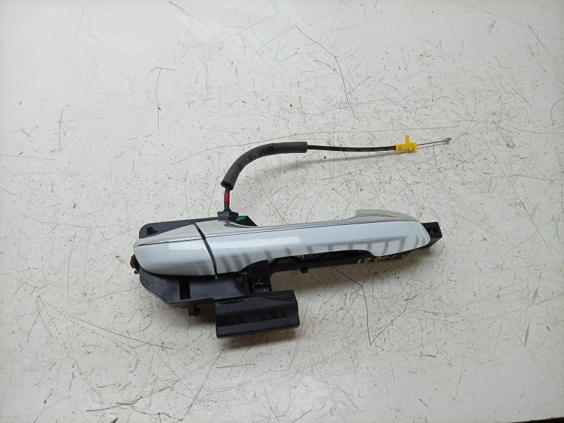 Recambio de maneta exterior trasera derecha para kia sportage iv (ql, qle) 1.6 gdi referencia OEM IAM  83665F1000 