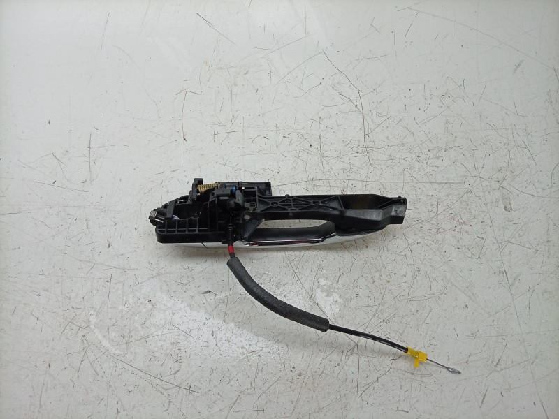 Recambio de maneta exterior trasera derecha para kia sportage iv (ql, qle) 1.6 gdi referencia OEM IAM  83665F1000 