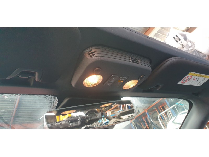 Recambio de luz interior para ford mustang convertible gt referencia OEM IAM FR3B76519A58BL  