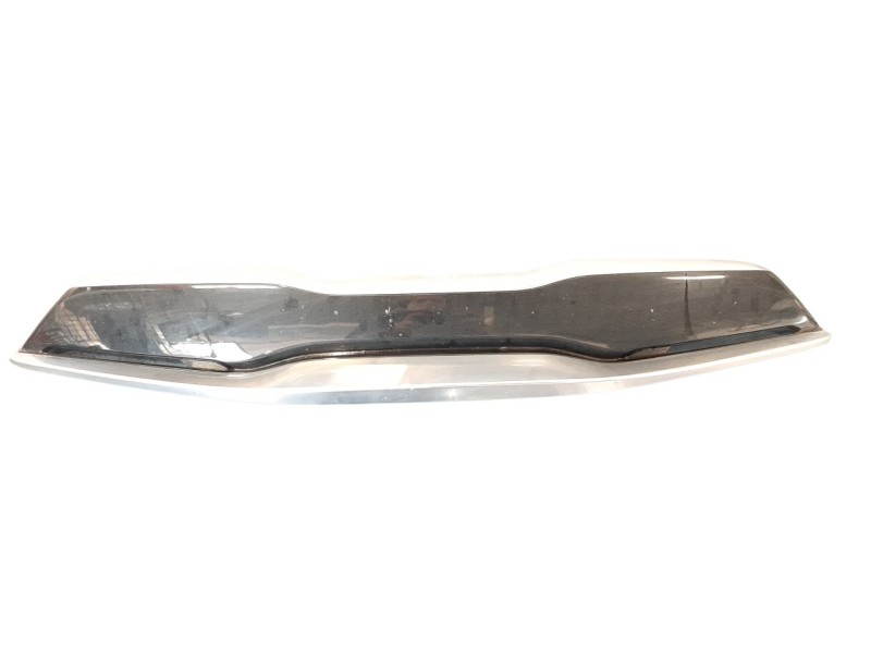 Recambio de moldura para kia stonic (ybcuv) 1.2 cat referencia OEM IAM 86351H8410  