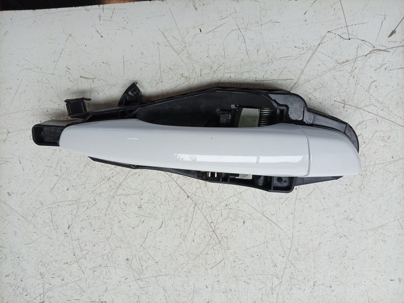 Recambio de maneta exterior delantera derecha para citroën c3 aircross ii (2r_, 2c_) 1.5 bluehdi 110 referencia OEM IAM  9109E3 