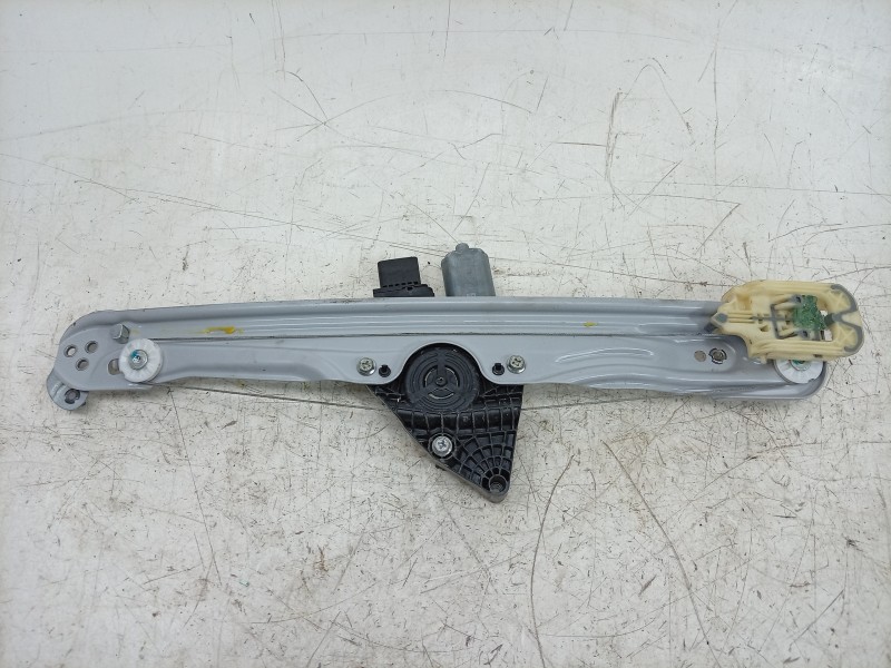 Recambio de elevalunas delantero derecho para opel crossland x / crossland (p17, p2qo) 1.2 (75) referencia OEM IAM  YQ00780680 
