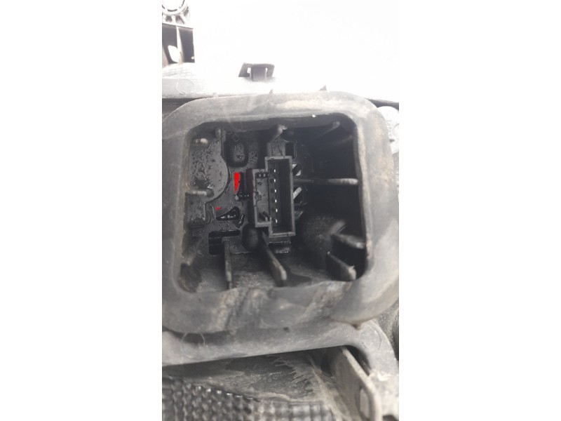 Recambio de piloto trasero izquierdo para skoda rapid spaceback (nh1) 1.4 tdi referencia OEM IAM  5JJ945111A 