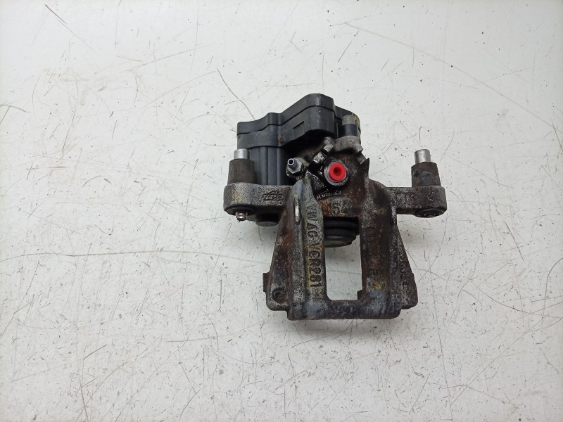 Recambio de pinza de freno trasera derecha para volkswagen golf viii lim. (cd1) life referencia OEM IAM  357615124BX 