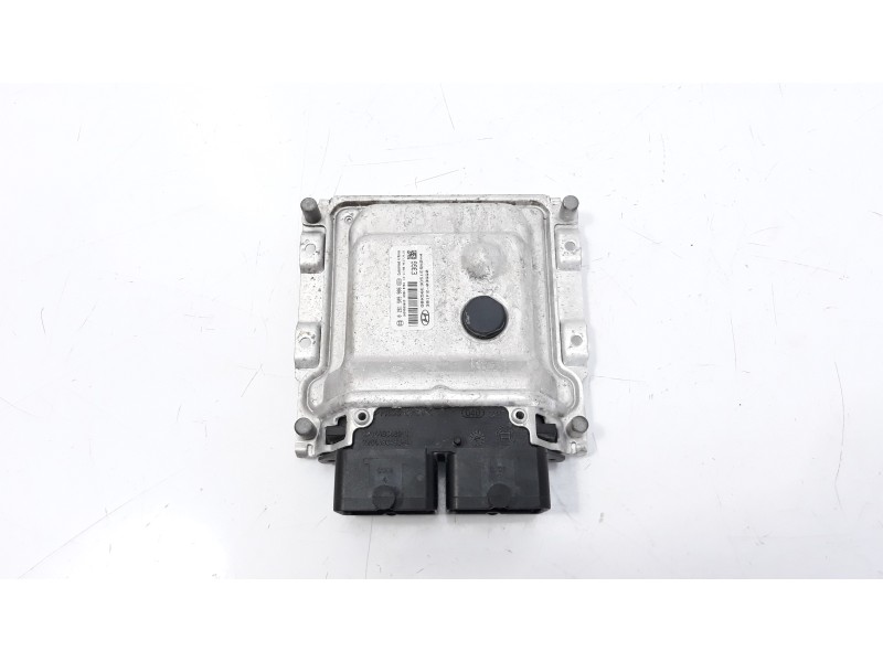 Recambio de centralita motor uce para hyundai i20 1.2 16v cat referencia OEM IAM 391F203GG0 0261S09906 1038407877