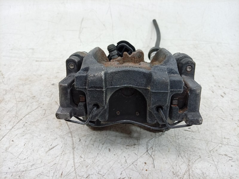 Recambio de pinza de freno trasera derecha para volvo v60 ii cross country (227) d4 awd referencia OEM IAM  31687346 