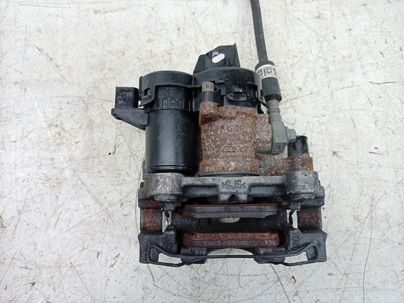 Recambio de pinza de freno trasera izquierda para volvo v60 ii cross country (227) d4 awd referencia OEM IAM  31687345 