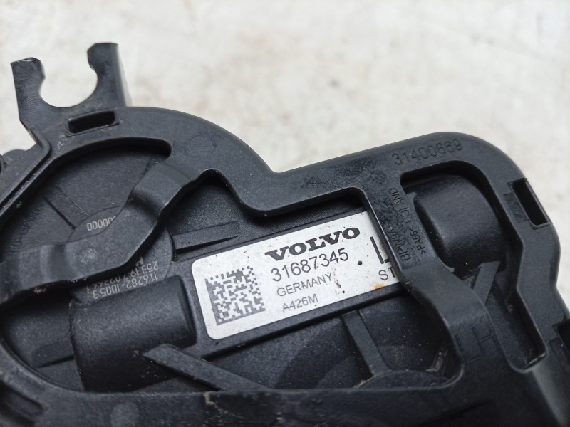 Recambio de pinza de freno trasera izquierda para volvo v60 ii cross country (227) d4 awd referencia OEM IAM  31687345 