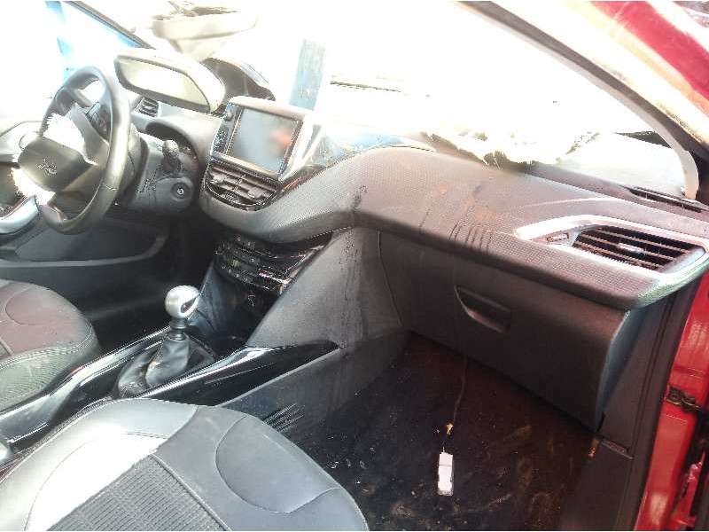 peugeot 2008 (--.2013) del año 2018