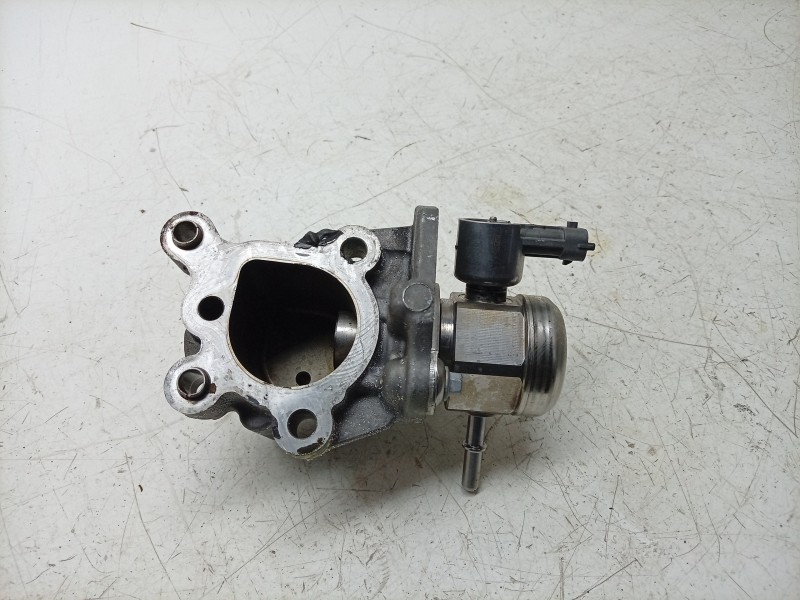 Recambio de bomba combustible para land rover range rover evoque (l538) 2.0 4x4 referencia OEM IAM  AG9G9A413 