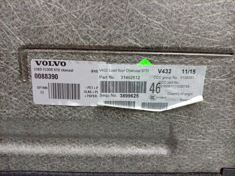 Recambio de alfombra maletero para volvo v60 ii cross country (227) d4 awd referencia OEM IAM  31462612 