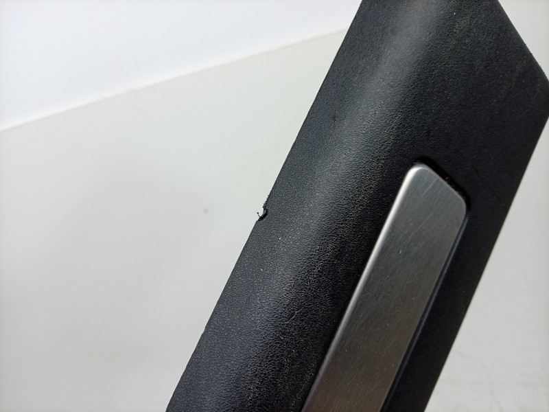 Recambio de moldura para land rover range rover evoque (l538) 2.0 4x4 referencia OEM IAM  BJ3213200BBW 