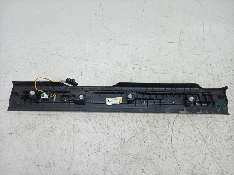 Recambio de moldura para land rover range rover evoque (l538) 2.0 4x4 referencia OEM IAM  BJ3213200BBW 