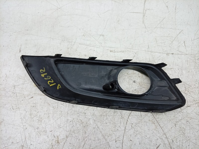 Recambio de rejilla paragolpes derecha para opel crossland x / crossland (p17, p2qo) 1.2 (75) referencia OEM IAM 39097381 475498