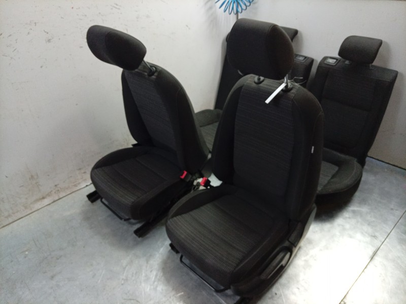 Recambio de juego asientos completo para kia stonic (yb) 1.0 t-gdi referencia OEM IAM   