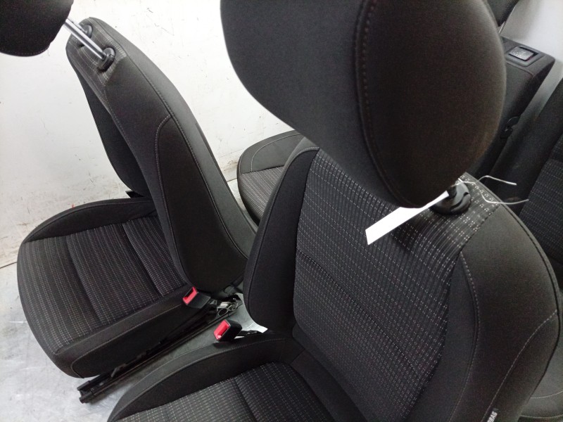 Recambio de juego asientos completo para kia stonic (yb) 1.0 t-gdi referencia OEM IAM   