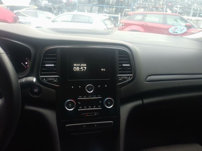 renault megane iv hatchback (b9a/m/n_) del año 2020