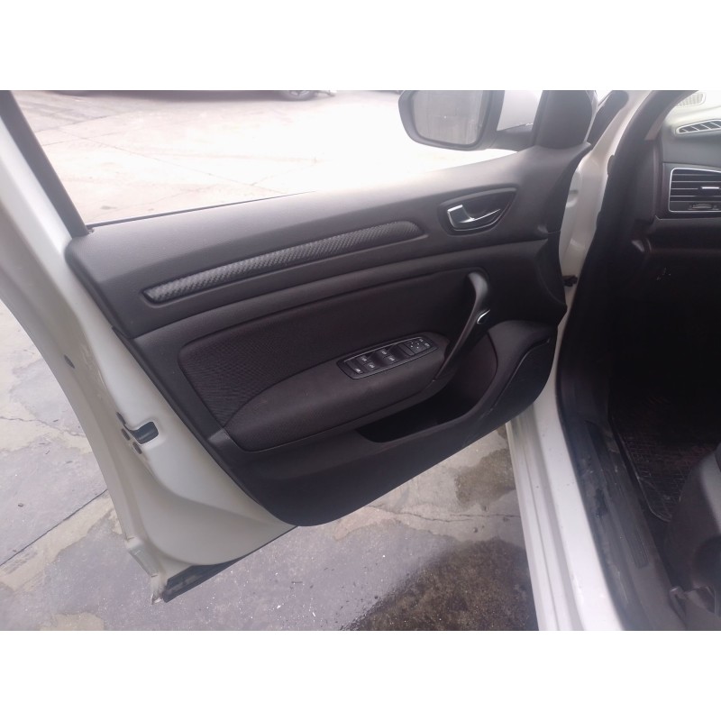 Recambio de elevalunas delantero izquierdo para renault megane iv hatchback (b9a/m/n_) 1.5 blue dci 115 (b9a6) referencia OEM IA