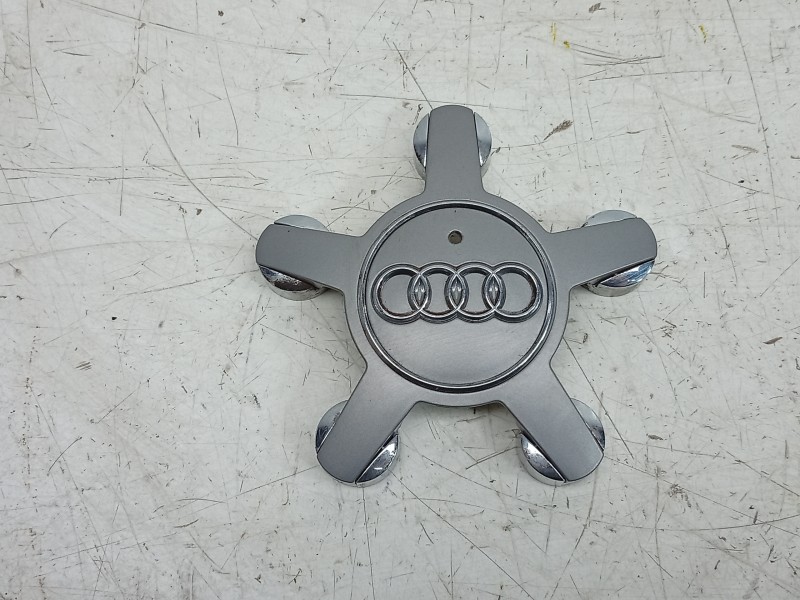 Recambio de tapacubos para audi a6 allroad c7 (4gh, 4gj) 3.0 tdi quattro referencia OEM IAM  4F0601165N 