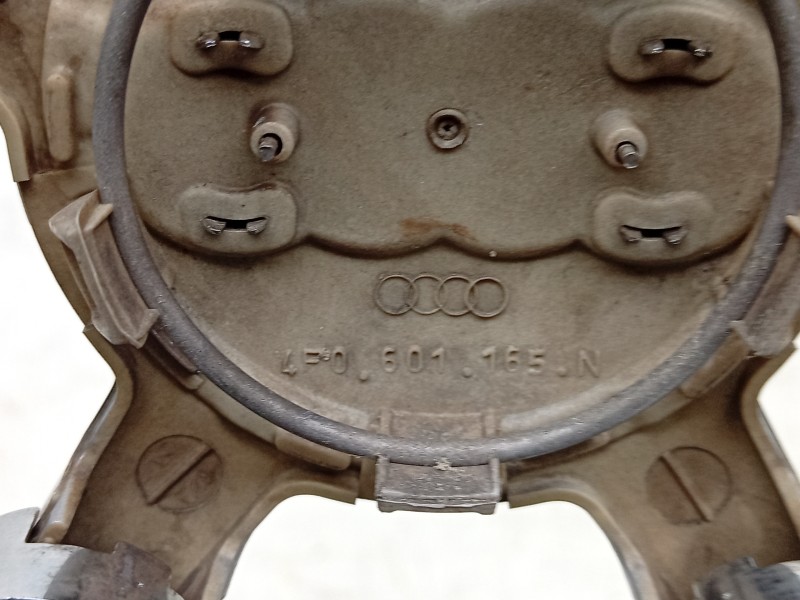 Recambio de tapacubos para audi a6 allroad c7 (4gh, 4gj) 3.0 tdi quattro referencia OEM IAM  4F0601165N 