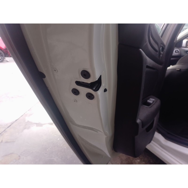Recambio de cerradura puerta trasera izquierda para renault megane iv hatchback (b9a/m/n_) 1.5 blue dci 115 (b9a6) referencia OE