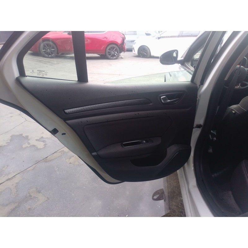 Recambio de elevalunas trasero izquierdo para renault megane iv hatchback (b9a/m/n_) 1.5 blue dci 115 (b9a6) referencia OEM IAM 