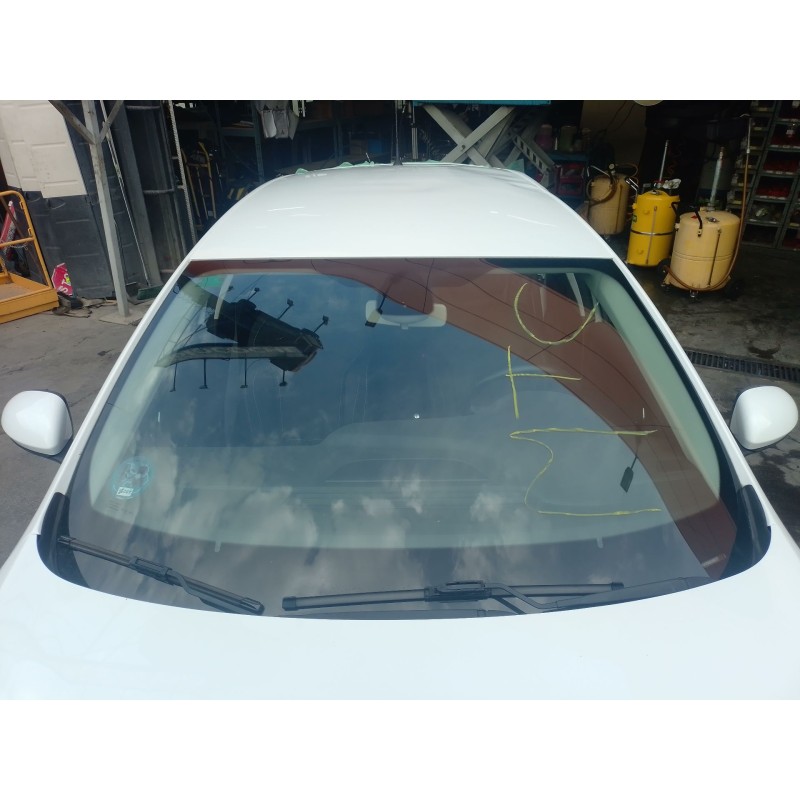 Recambio de parabrisas para renault megane iv hatchback (b9a/m/n_) 1.5 blue dci 115 (b9a6) referencia OEM IAM   