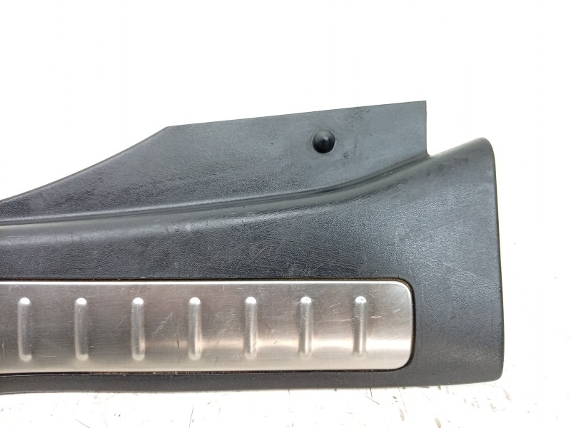 Recambio de moldura para land rover range rover evoque (l538) 2.0 4x4 referencia OEM IAM  BJ32113A10AB 