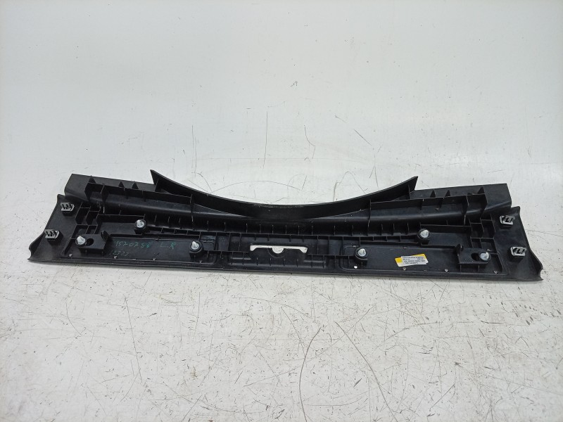 Recambio de moldura para land rover range rover evoque (l538) 2.0 4x4 referencia OEM IAM  BJ32113A10AB 