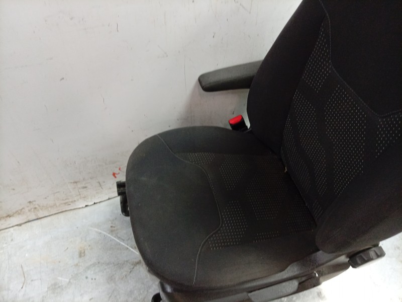 Recambio de asiento delantero izquierdo para ford transit courier b460 furgón/monospace 1.5 tdci referencia OEM IAM  1847966 