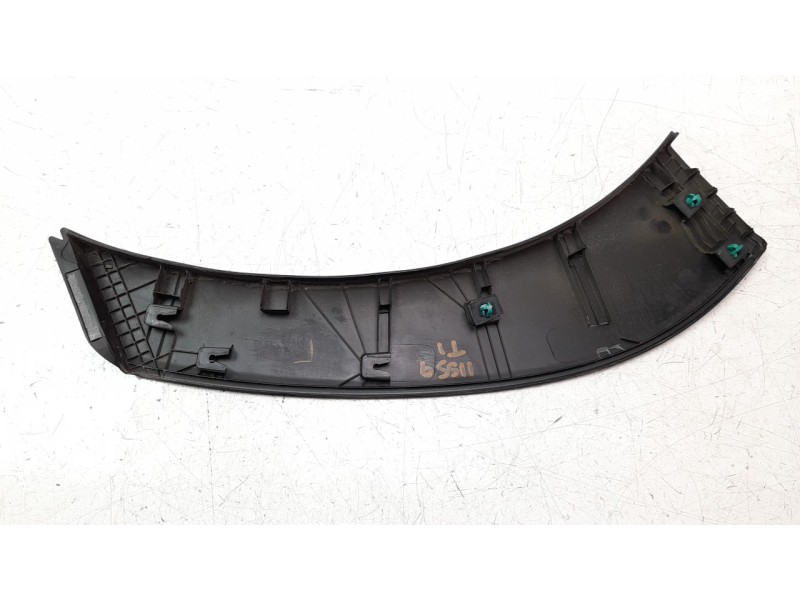 Recambio de aletin trasero izquierdo para hyundai tucson 1.7 crdi cat referencia OEM IAM 87743D7000  