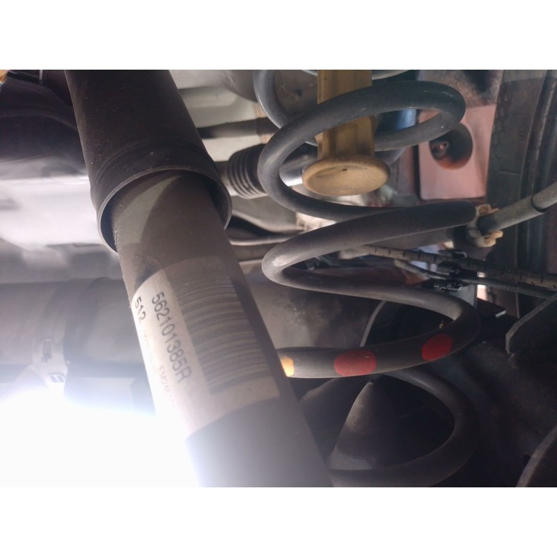 Recambio de amortiguador trasero derecho para renault megane iv hatchback (b9a/m/n_) 1.5 blue dci 115 (b9a6) referencia OEM IAM 