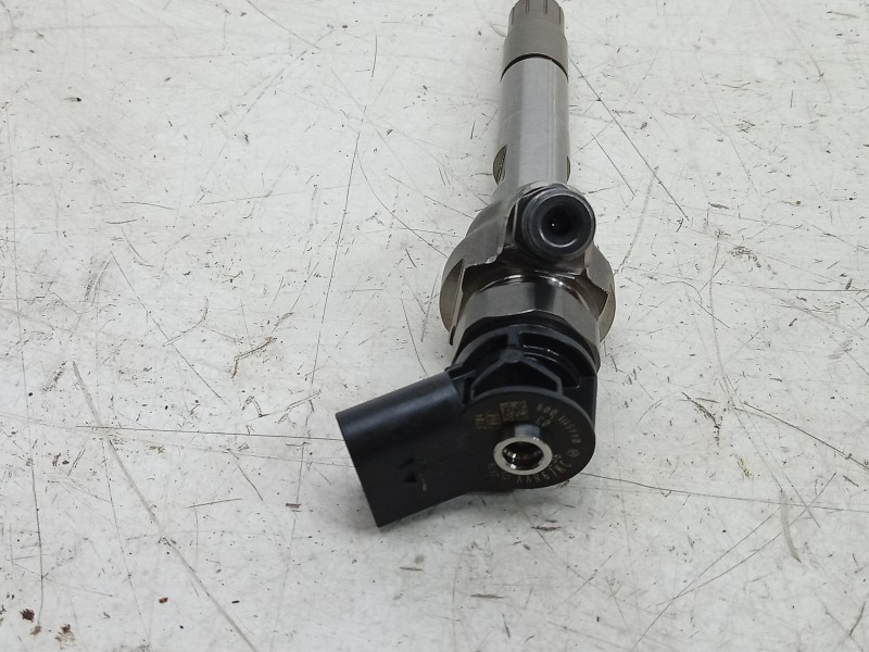 Recambio de inyector para bmw x4 (g02, f98) xdrive 20 d mild-hybrid referencia OEM IAM 0445111009 8579236 