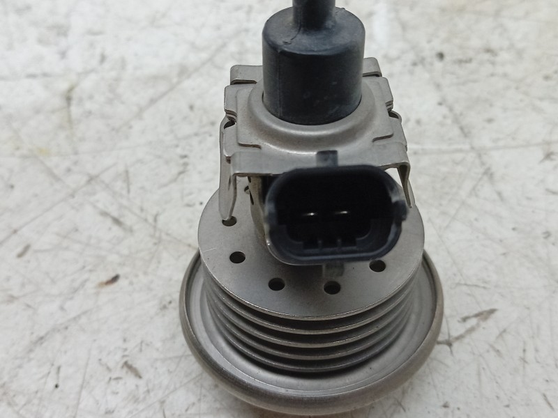 Recambio de inyector para mercedes-benz vito tourer (w447) 116 cdi / 116 bluetec (447.701, 447.703, 447.705) referencia OEM IAM 