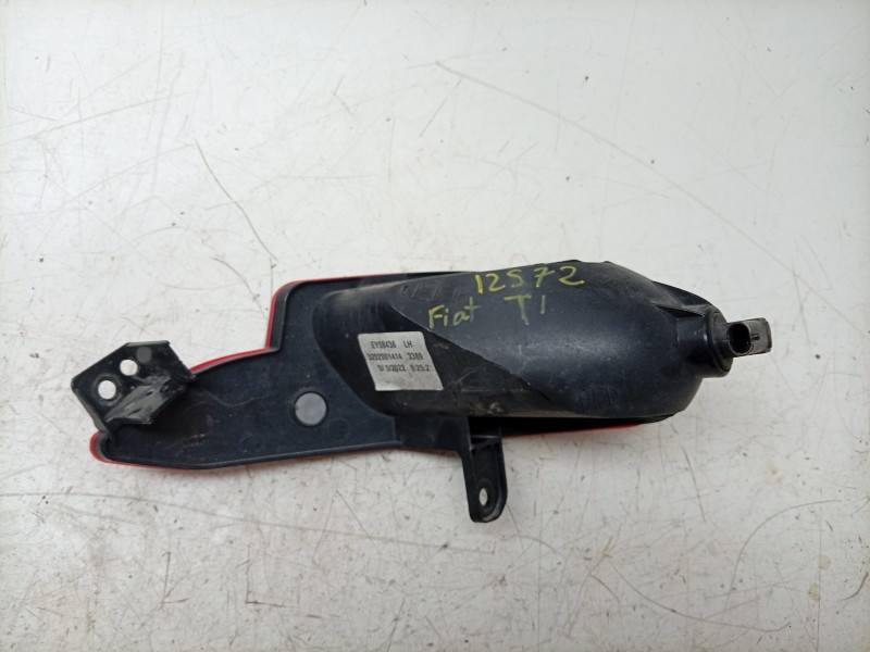Recambio de piloto trasero izquierdo paragolpes para fiat tipo station wagon (356_, 357_) 1.3 d (356wxh1a) referencia OEM IAM 52